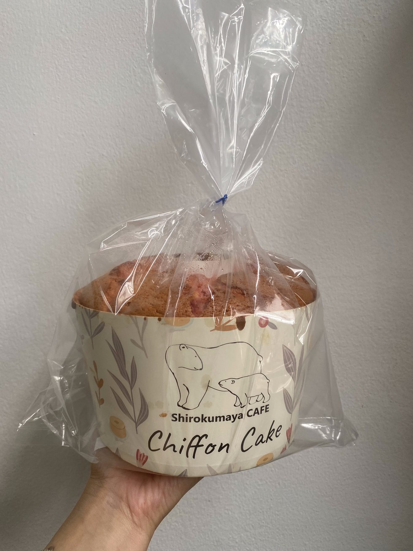 Shirokumaya CAFEシフォンケーキの完成品パッケージ